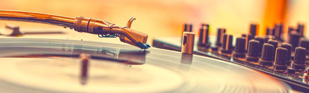 88 - Two new vinyl production machines at Media Industry