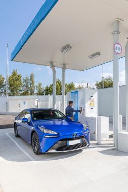 HRS inaugurates its XXL hydrogen station factory  