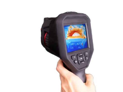 JLH Measurement - Portable infrared camera from 8 to 14 µm PYROVIEW M380L