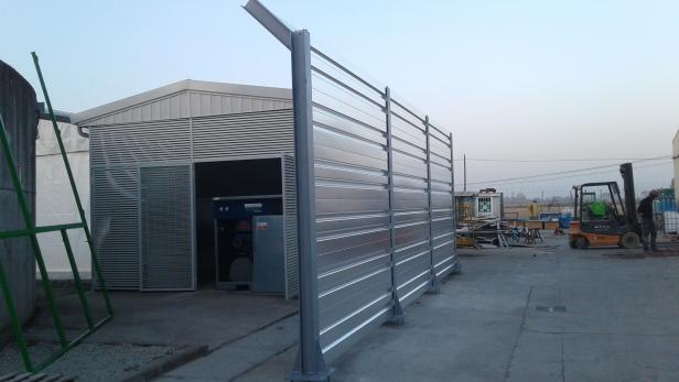 ACOUSTIC SCREEN FOR INDUSTRIAL COMPRESSOR