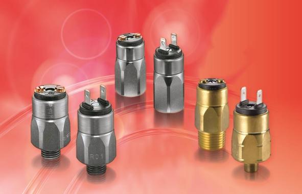 Mechanical pressure switches with NO or NC contact, from Suco