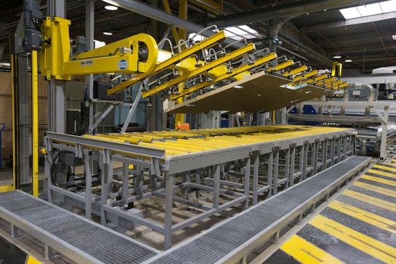 MACHINE SPECIALE AUTOMATISEE DE MANUTENTION ET DE STOCKAGE