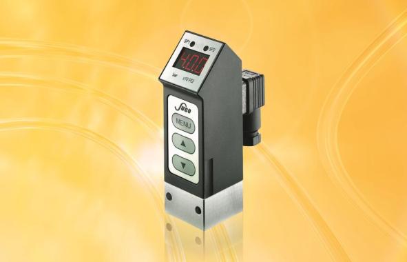 Electronic pressure switches / transmitters with display, from Suco